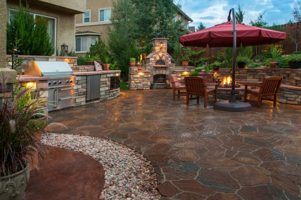 Cost of Stone Patio Construction in Valrico
