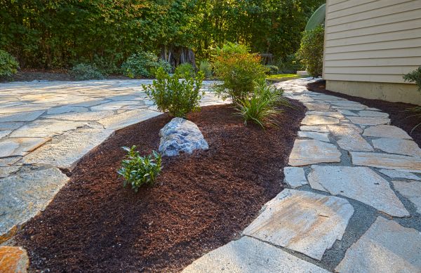 Cost of Outdoor Hardscaping in Valrico