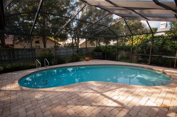 Cost of Pool Area Paving in Valrico